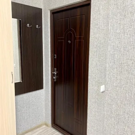 Apartment Room-Світло Цілодобово -Біля Вокзалу-Недалеко Від Центру إلفيف المظهر الخارجي الصورة