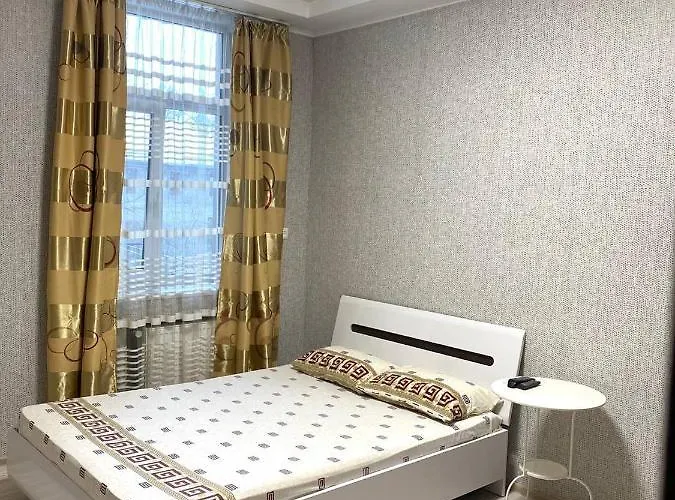 Apartment Room-Світло Цілодобово -Біля Вокзалу-Недалеко Від Центру
