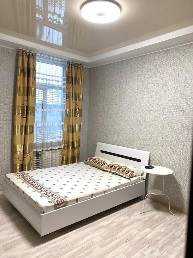 світло Apartments: 24/7 Illumination Near Station * Lviv