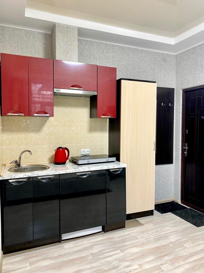 Room-світло цілодобово -біля вокзалу-недалеко від центру